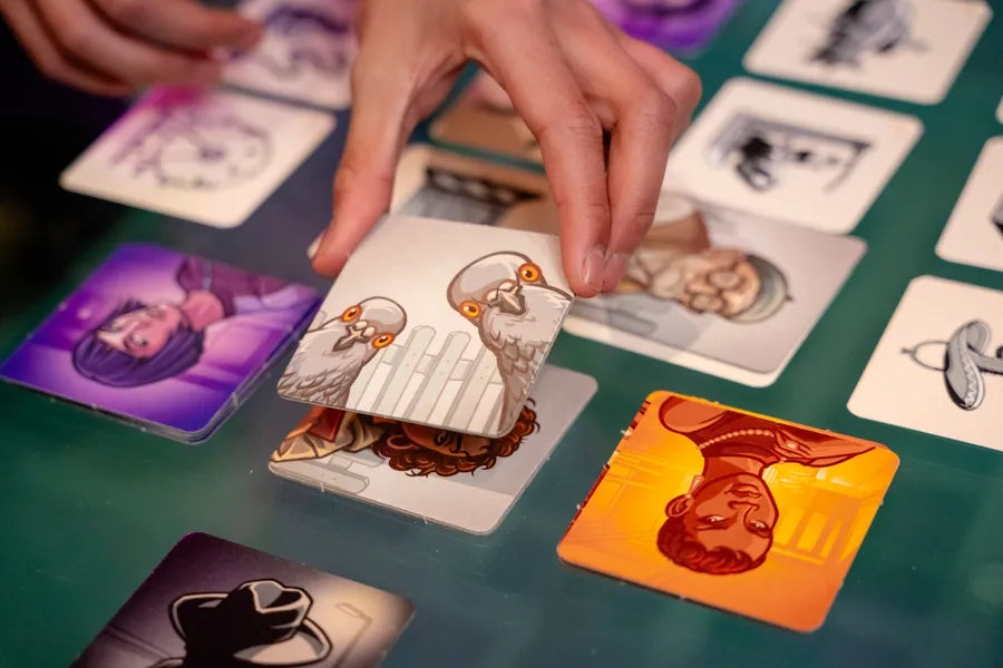 Codenames: Pictures 2.0